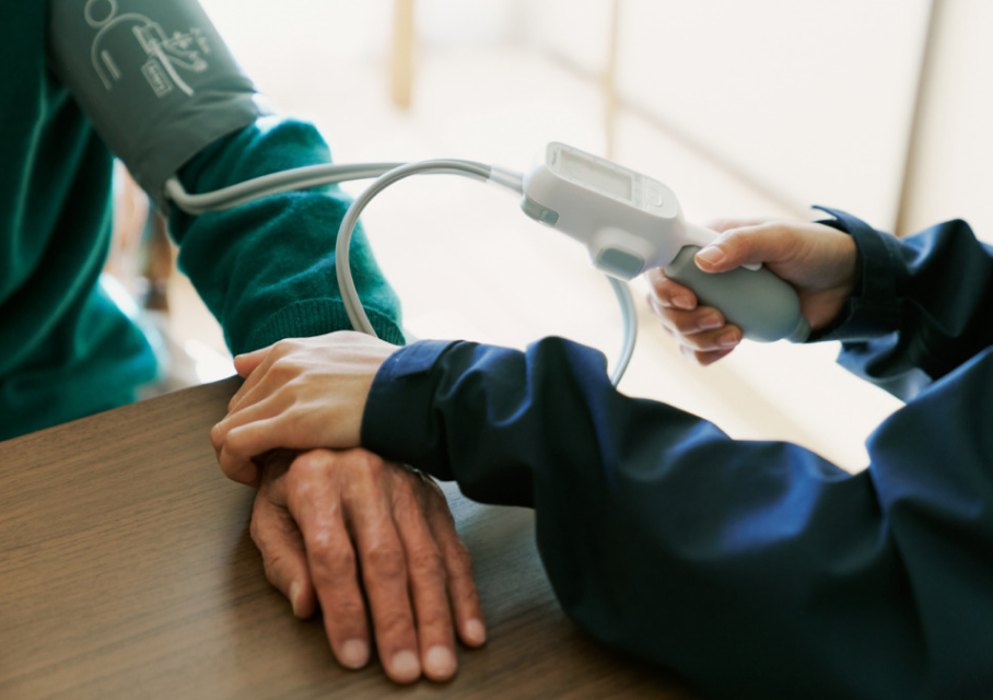 ご自宅で分からない部分が出た場合、院内にいる先輩に電話で聞きながら対応します！