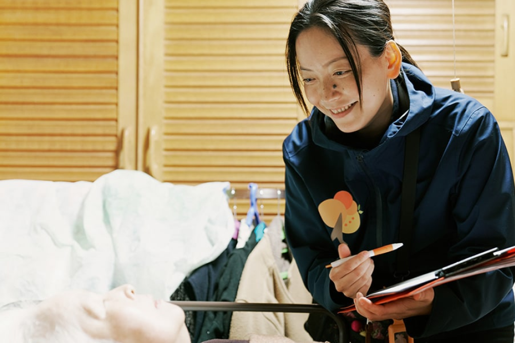 募集中の職種　「介護福祉士」